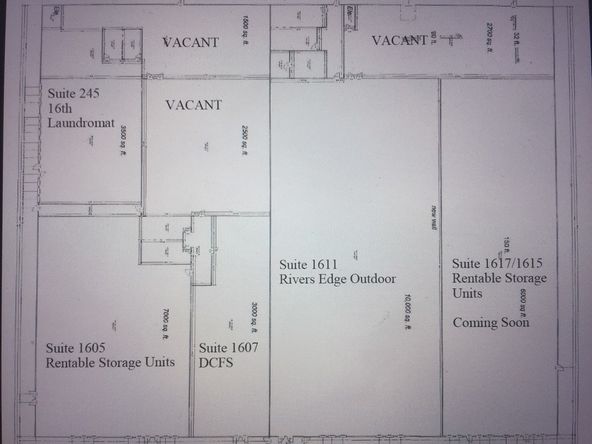 CANTON, IL - STRONG INCOME PRODUCER: 1611 E Chestnut St, Canton, IL 61520